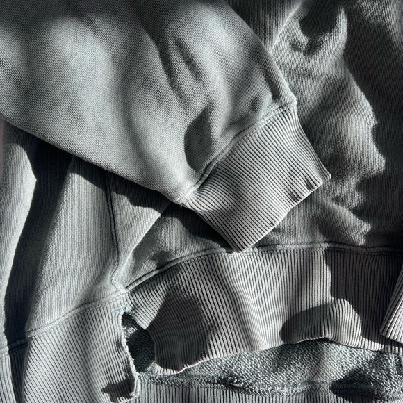 Aerie Distressed Crewneck - Picture 2 of 3